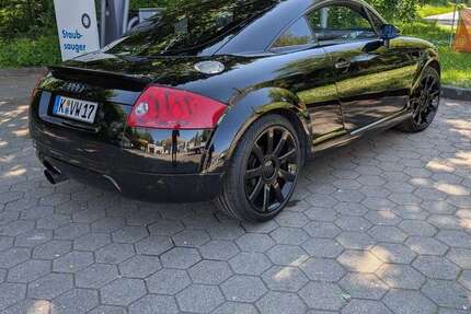 Audi TT 173.800 km 8.650 &euro; Köln 50997