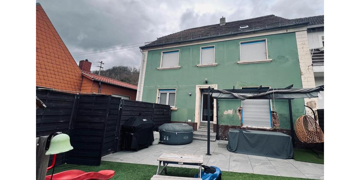 Einfamilienhaus Blieskastel - 8 Zimmer, 180 m&sup2;, 339.000&euro; | Angebot:26335882