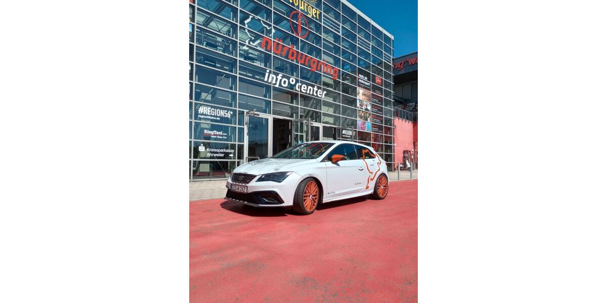Seat Leon 79.950 km 17.500 &euro; Nagold 72202