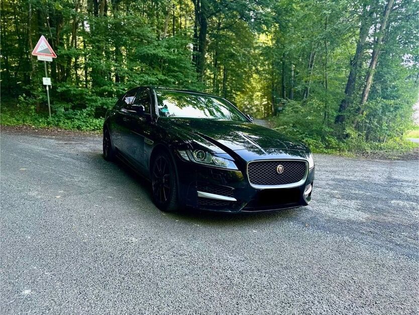 XF