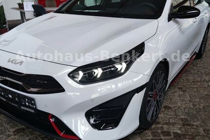 Kia pro ceed / ProCeed 69.000 km 25.090 &euro; Altenburg 04600