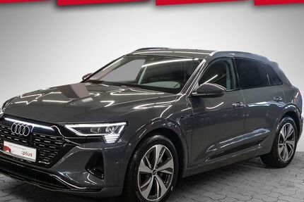 Audi Q8 e-tron 30.636 km 45.760 &euro; Stuttgart 70563