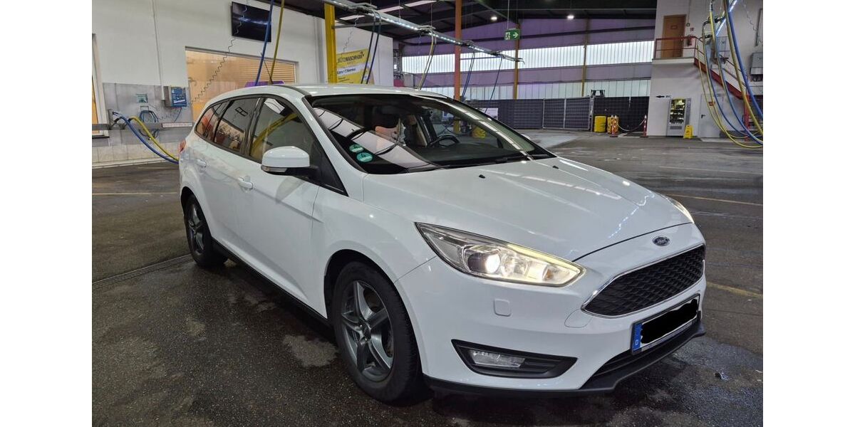 Ford Focus 216.000 km 5.900 &euro; Baden-Baden 76532