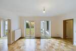 Qualität die bleibt: Schönes Zweifamilienhaus - energieeffizient, modern & familienfreundlich 7 zimmer