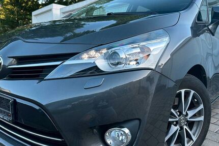 Toyota Verso 124.794 km 10.990 &euro; Beckingen 66701