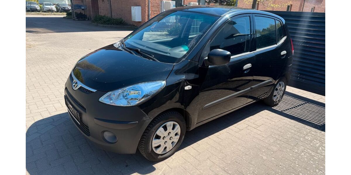 Hyundai i10 99.997 km 2.250 &euro; Bad Doberan 18209