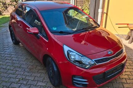 Kia Rio 56.825 km 7.500 € Ellrich 99755