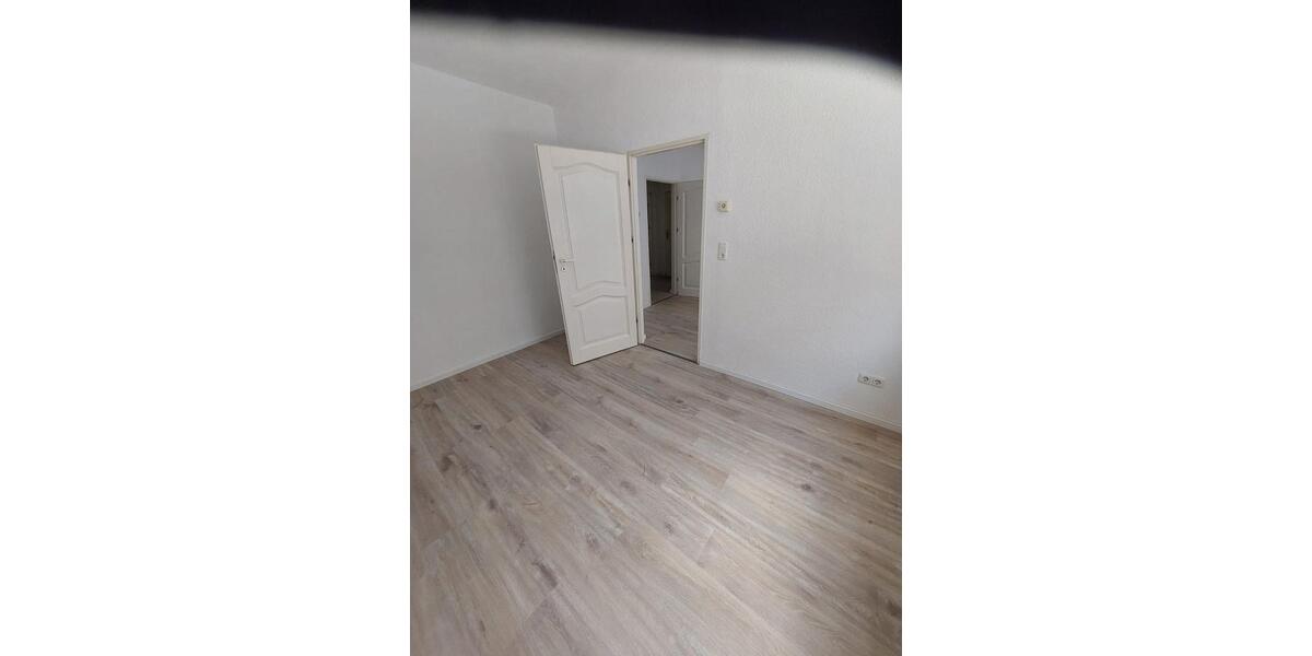 Erdgeschoßwohnung Arnstadt - 3 Zimmer, 58 m&sup2;, 96.000&euro; | Angebot:26764819