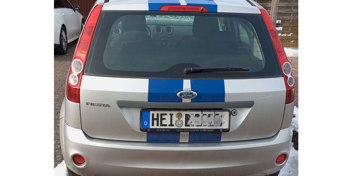 Ford Fiesta 145.700 km 800 &euro; Tellingstedt 25782