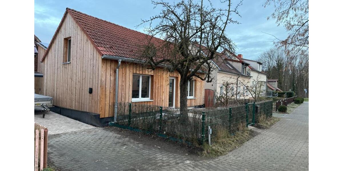 Erstbezug nach Kernsanierung zu vermieten 6 zimmer