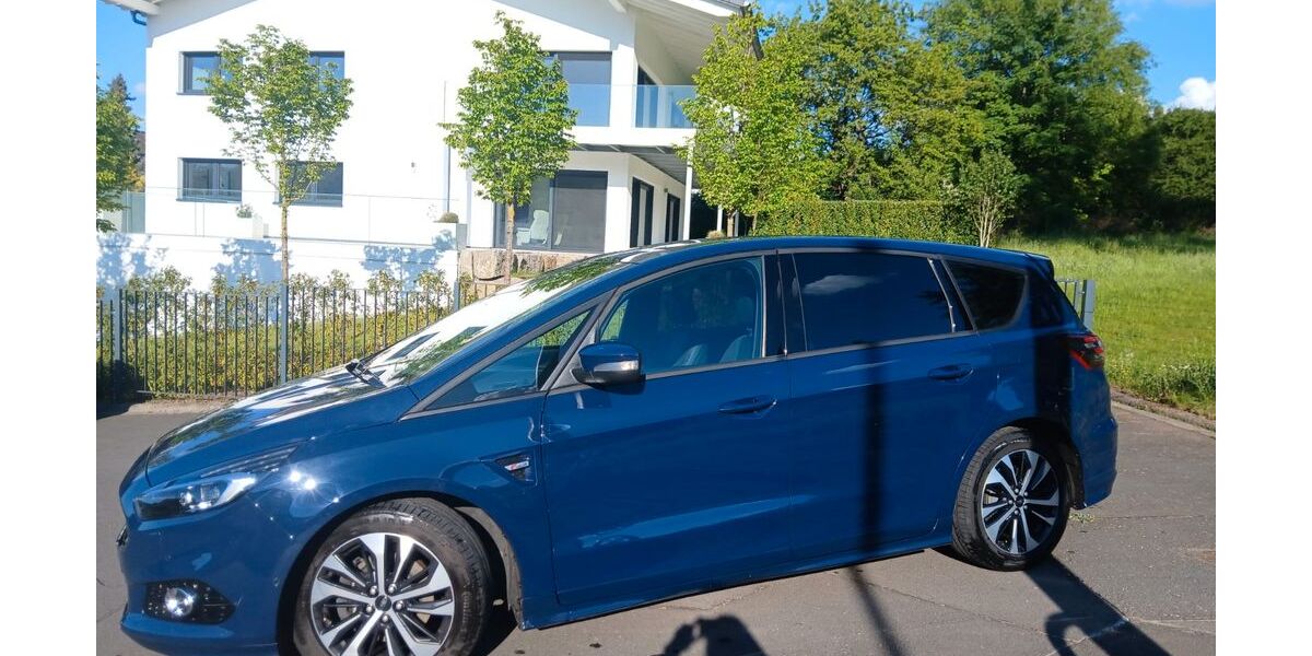 Ford S-Max 99.750 km 17.900 &euro; Rodenbach 63517