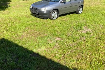 Opel Corsa 104.800 km 2.790 &euro; Königsee 07426