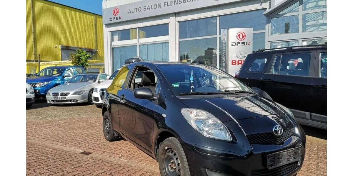Toyota Yaris 200.940 km 1.999 &euro; Flensburg 24941