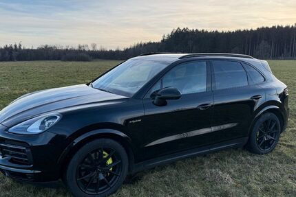 Porsche Cayenne 62.000 km 69.900 &euro; Idar-Oberstein 55743