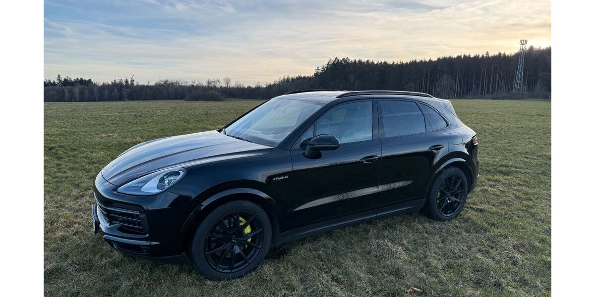 Porsche Cayenne 62.000 km 69.900 &euro; Idar-Oberstein 55743