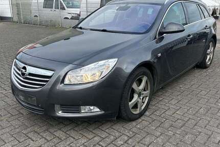 Opel Insignia 274.000 km 2.499 &euro; Euskirchen 53879
