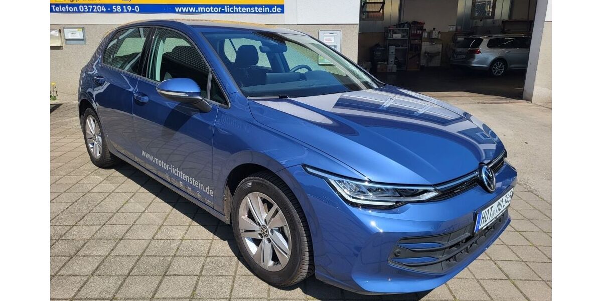 VW Golf 16.000 km 30.670 € Lichtenstein 09350