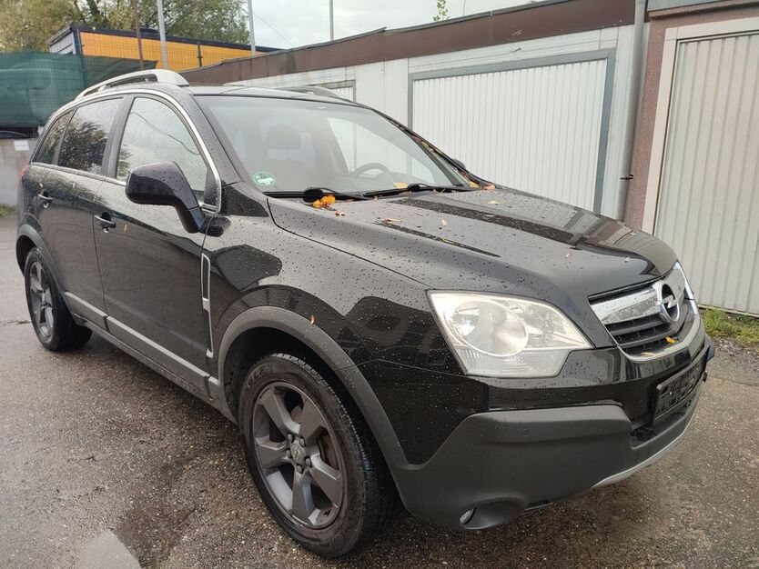 Opel Antara 220.000 km 2.900 € Essen 45136