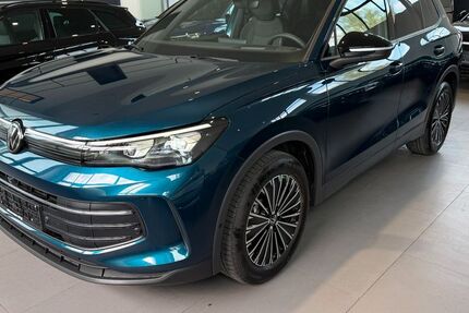 VW Tiguan 26.200 km 34.890 &euro; Tornesch 25436