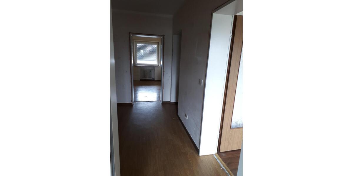 Etagenwohnung Baesweiler - 3 Zimmer, 77 m&sup2;, 500&euro; | Angebot:25616645