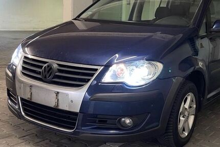 VW Touran 212.000 km 4.000 &euro; Deggendorf 94469