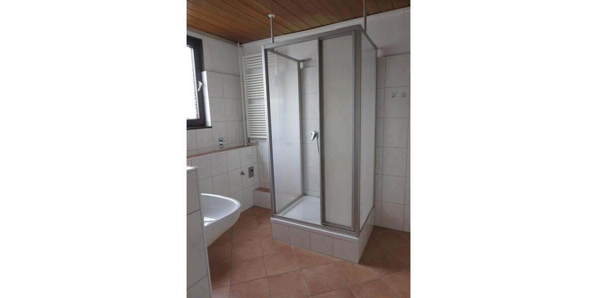 Dachgeschoßwohnung Meinersen - 2 Zimmer, 60 m&sup2;, 660&euro; | Angebot:25173508