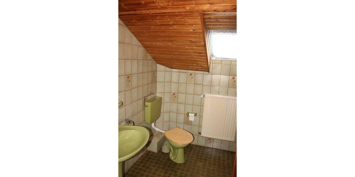 Einfamilienhaus Wald-Michelbach Ober-Schönmattenwag - 8 Zimmer, 139 m&sup2;, 239.000&euro; | Angebot:26851372