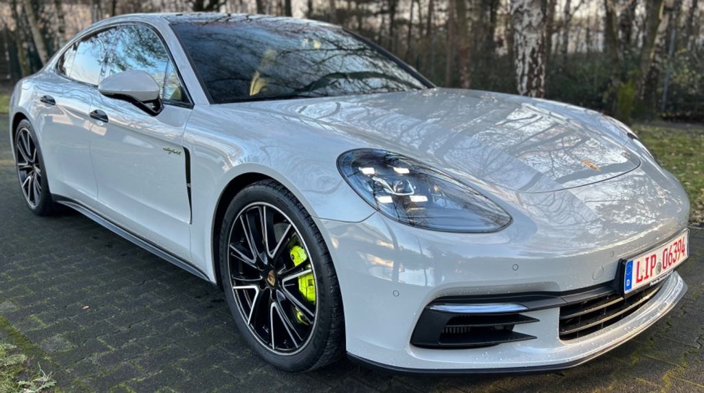 Porsche Panamera 82.500 km 54.900 &euro; Oerlinghausen 33813