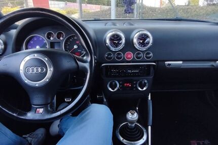 Audi TT 153.000 km 11.990 &euro; Engelsbrand 75331