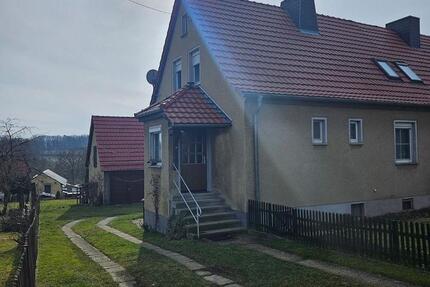 4 Person Haus mit Nebengebäude und großem Garten 5 zimmer