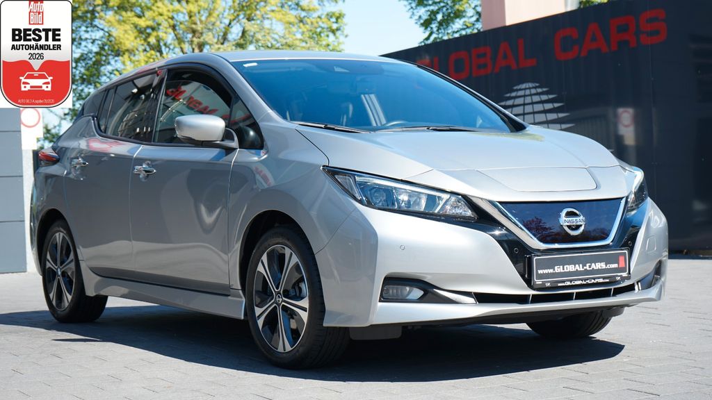 Nissan Leaf 49.738 km 15.885 &euro; Hamburg 22453