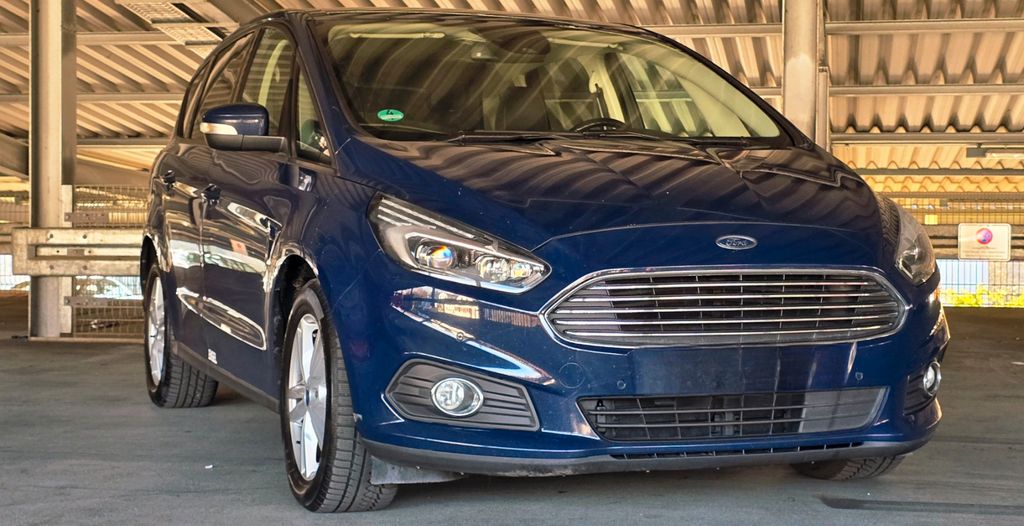 Ford S-Max 250.000 km 8.777 &euro; Stuttgart 70469