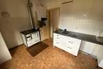 Etagenwohnung Schleusingen Schleusingerneundorf - 2 Zimmer, 70 m&sup2;, 52.000&euro; | Angebot:25770588
