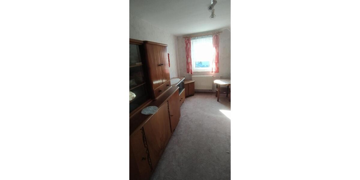 Einfamilienhaus Kirchberg - 8 Zimmer, 120 m&sup2;, 122.500&euro; | Angebot:26766375
