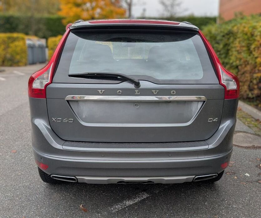 Volvo XC60 137.791 km 18.000 € Glinde 21509