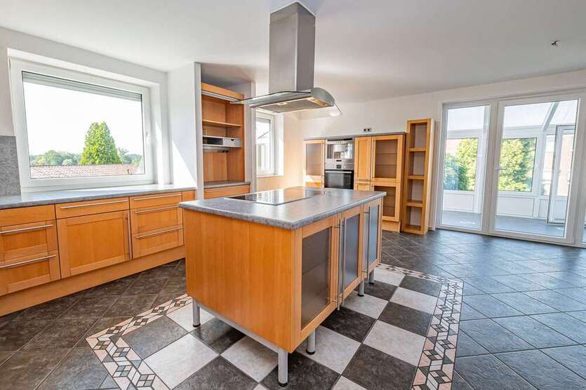 Wohnung zum Mieten in Stade 1.500 € 186.2 m²