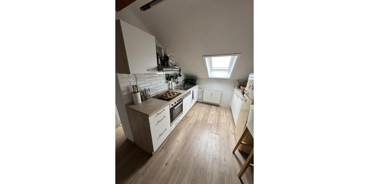 Dachgeschoßwohnung Münster (Hessen) - 3 Zimmer, 55 m&sup2;, 195.000&euro; | Angebot:25931617