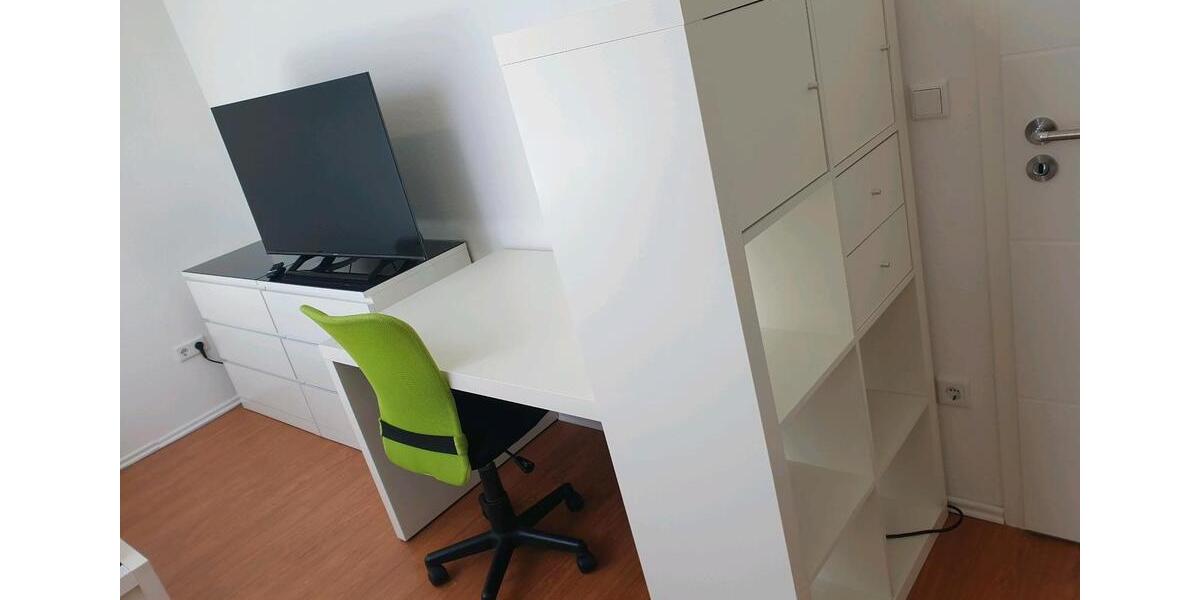 Dachgeschoßwohnung Erlenbach am Main - 5 Zimmer, 18 m&sup2;, 300&euro; | Angebot:26067072