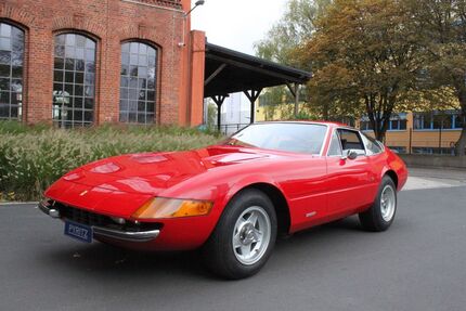 Ferrari 365 50.400 km 725.000 &euro; Frankfurt 60386