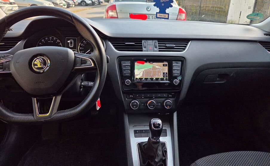 Skoda Octavia 128.670 km 10.400 € Hagen 58135