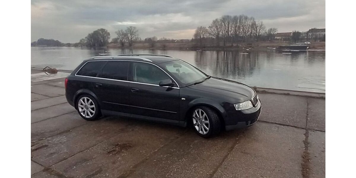 Audi A4 250.000 km 2.700 &euro; Radebeul 01445