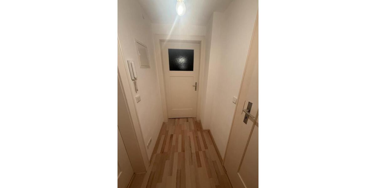 Dachgeschoßwohnung Weißenburg in Bayern - 2 Zimmer, 43 m&sup2;, 695&euro; | Angebot:25405460