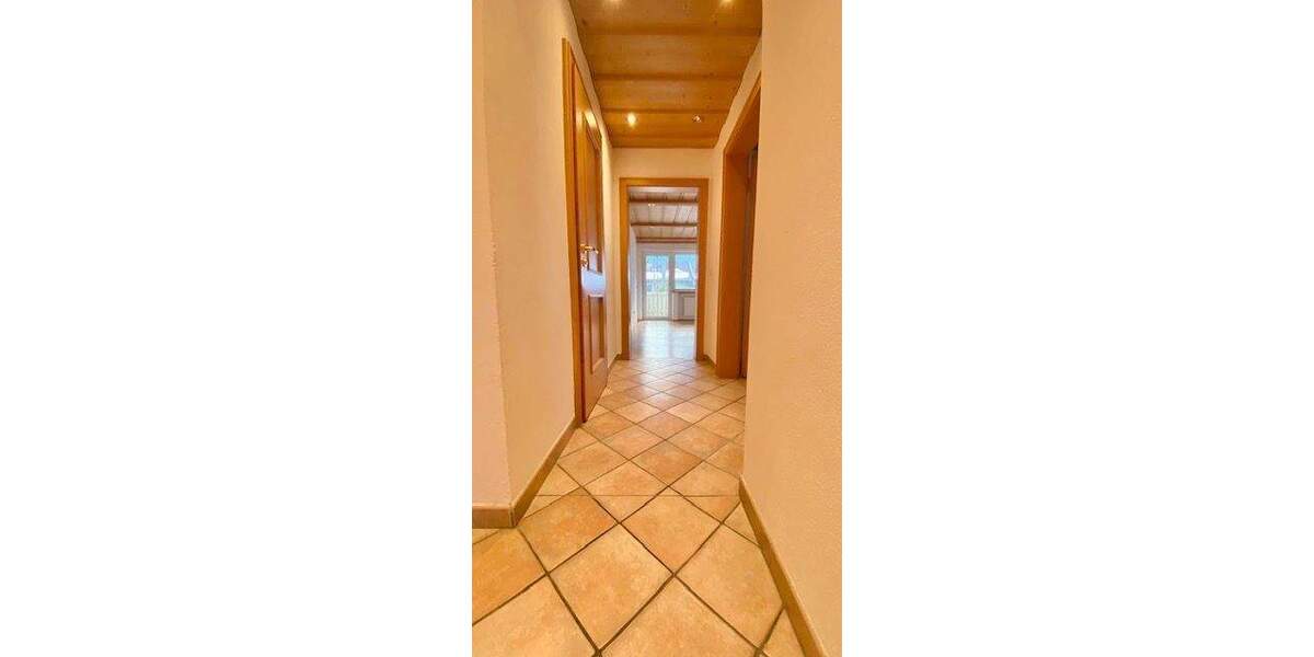 Etagenwohnung Piding Mauthausen - 2 Zimmer, 63 m&sup2;, 650&euro; | Angebot:25524619