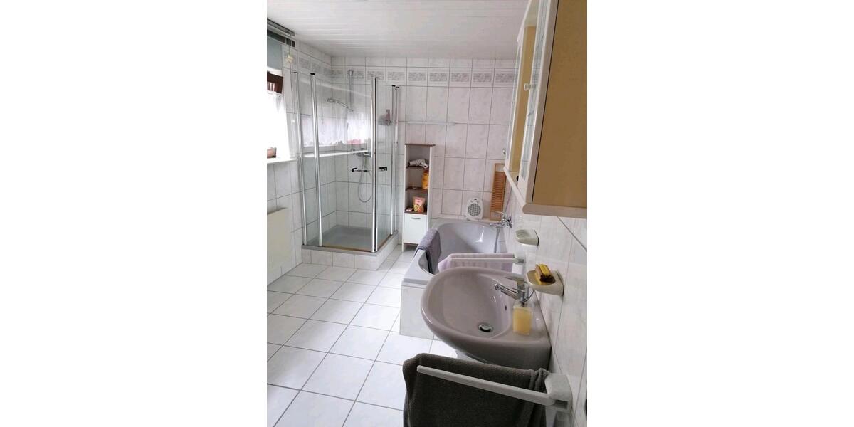 Etagenwohnung Braunfels - 2 Zimmer, 55 m&sup2;, 680&euro; | Angebot:25207224