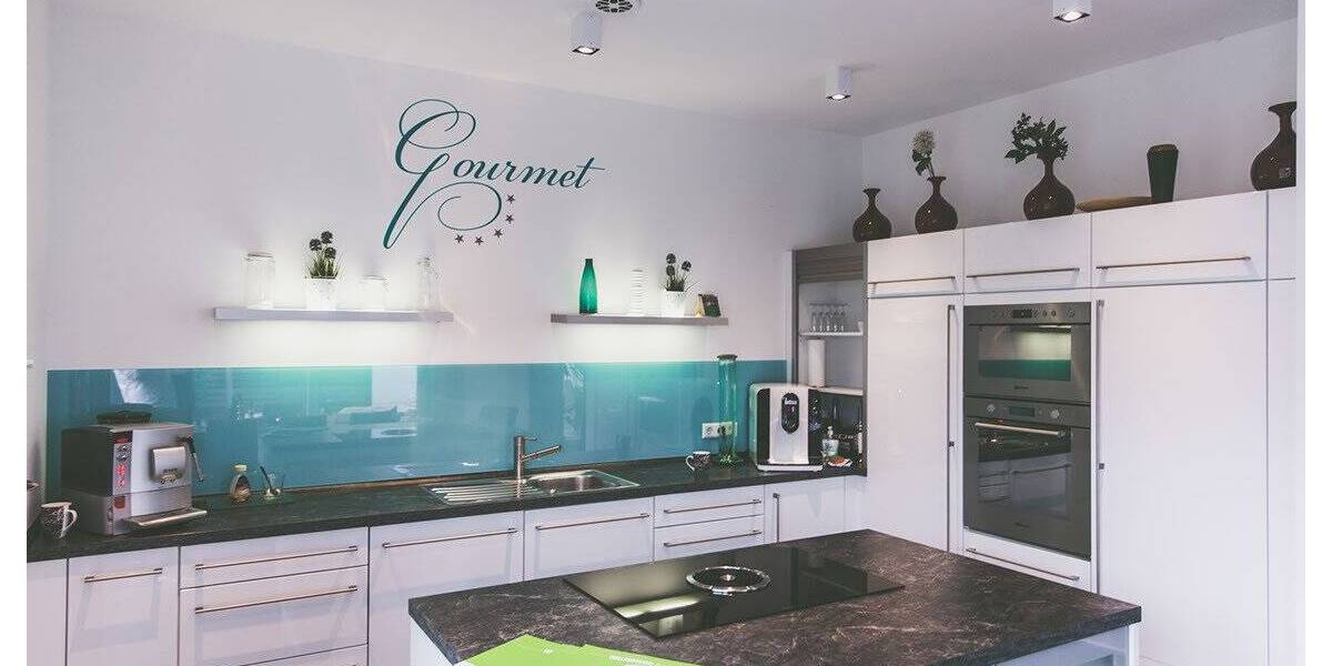 Einfamilienhaus Rottenburg am Neckar Rottenburg - 8 Zimmer, 241 m&sup2;, 642.989&euro; | Angebot:26391360