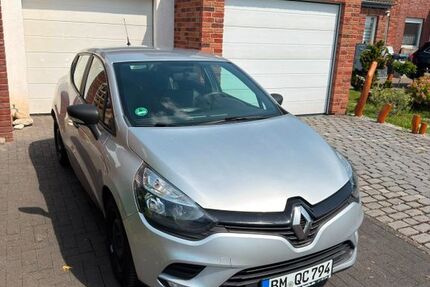 Renault Clio 94.000 km 7.299 &euro; Wesseling 50389