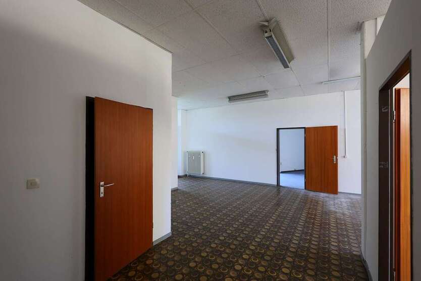 Büro in Neuss 95.000 € 76 m²
