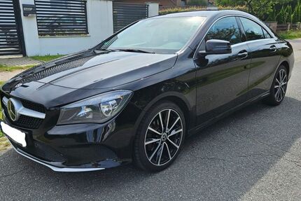 Mercedes-Benz CLA 220 205.000 km 15.900 &euro; Hamburg 22399
