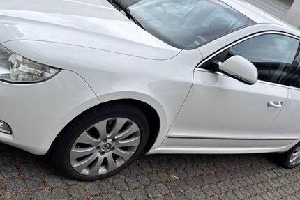 Skoda Superb 266.018 km 3.950 &euro; Darmstadt 64289