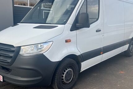 Mercedes-Benz Sprinter 294.000 km 14.800 € Ulm 89075